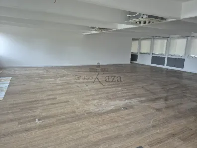 Prédio Comercial para alugar, 525m² no Cerqueira César, São Paulo