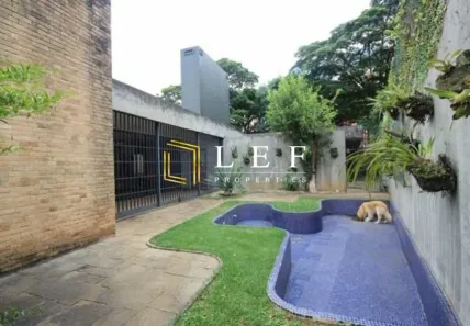 Casa com 5 Quartos à venda, 709m² no Pacaembu, São Paulo