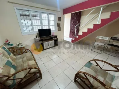 Sobrado com 2 Quartos à venda, 75m² no Loteamento Balneário Camburi, Caraguatatuba