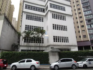 Prédio Comercial para alugar, 2700m² no Jardim das Laranjeiras, São Paulo