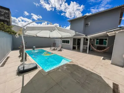 Casa com 4 Quartos para alugar, 220m² no Barroco (Itaipuaçu), Maricá