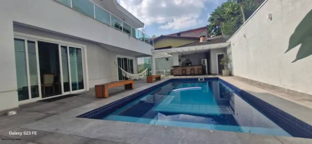 Casa com 4 Quartos à venda, 300m² no Parque Viana, Barueri