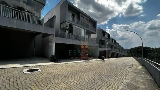 Casa de Condomínio com 3 Quartos à venda, 109m² no Jardim Modelo, Suzano