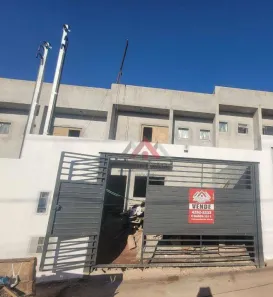 Sobrado com 2 Quartos à venda, 58m² no Vila Áurea, Poá