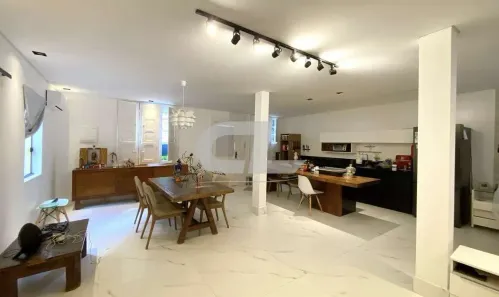 Casa com 3 Quartos à venda, 153m² no Lourdes, Belo Horizonte