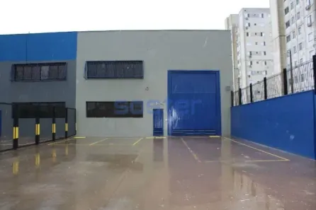 Galpão/Depósito/Armazém para venda ou aluguel, 746m² no Humaitá, Porto Alegre