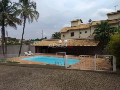 Casa de Condomínio com 4 Quartos à venda, 220m² no Jardim América, Goiânia
