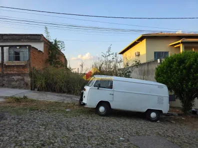 Lote/Terreno à venda, 330m² no Santa Tereza, Divinópolis