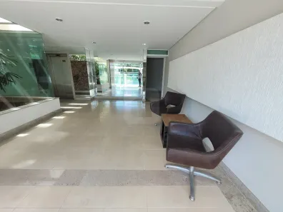 Apartamento com 4 Quartos à venda, 164m² no Osvaldo Rezende, Uberlândia