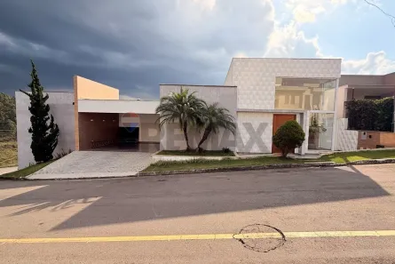 Casa com 4 Quartos à venda, 330m² no Parque Guadalajara, Juiz de Fora