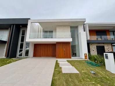 Casa de Condomínio com 4 Quartos à venda, 233m² no , Xangri-Lá