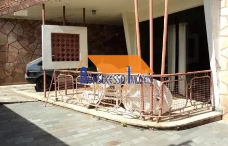 Casa com 1 Quarto à venda, 180m² no Padre Eustáquio, Belo Horizonte