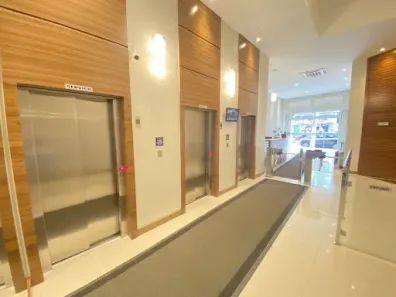 Sala Comercial à venda, 28m² no Centro, Niterói