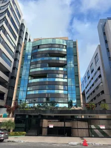 Apartamento com 3 Quartos para alugar, 117m² no Pajuçara, Maceió