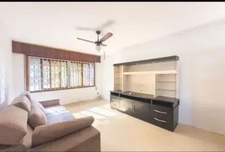 Casa com 3 Quartos à venda, 120m² no Petrópolis, Porto Alegre