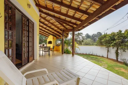 Casa com 4 Quartos à venda, 355m² no Gramado, Cotia