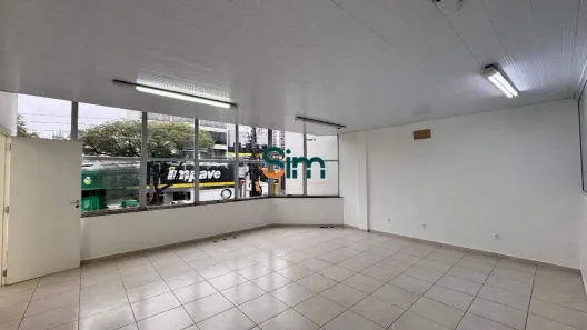 Sala Comercial para alugar, 350m² no Palmital, Chapecó