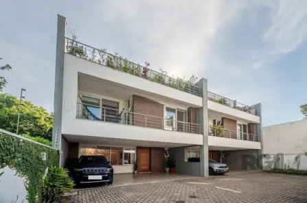 Casa de Condomínio com 3 Quartos à venda, 442m² no Vila Assunção, Porto Alegre