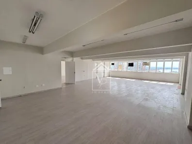 Sala Comercial à venda, 150m² no Centro Histórico, Porto Alegre