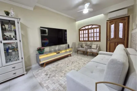 Sobrado com 3 Quartos à venda, 132m² no Parque Colonial, São Paulo