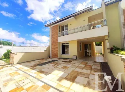 Casa de Condomínio com 4 Quartos à venda, 165m² no Lagoa Redonda, Fortaleza