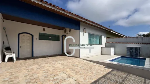 Casa com 3 Quartos à venda, 142m² no Balneário Stella Maris, Peruíbe