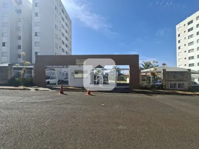Apartamento com 3 Quartos para alugar, 48m² no Jardim Holanda, Uberlândia