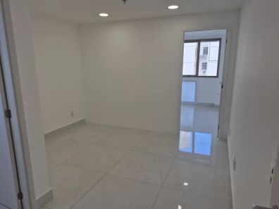 Sala Comercial à venda, 28m² no Tijuca, Rio de Janeiro