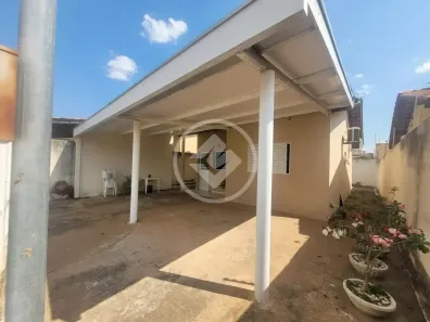 Casa com 2 Quartos à venda, 55m² no Recanto dos Pássaros, Cuiabá