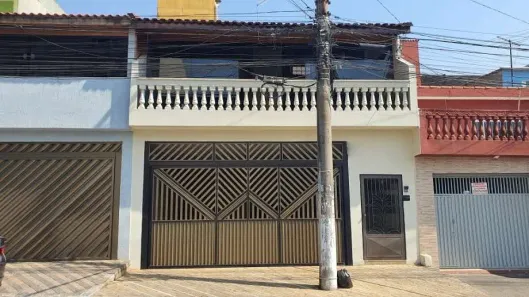 Casa com 3 Quartos à venda, 213m² no Ferrazópolis, São Bernardo do Campo