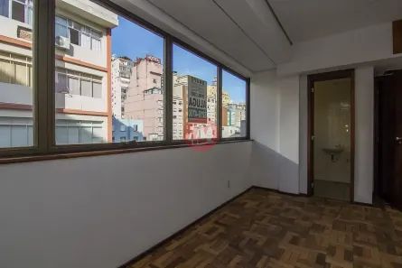Sala Comercial para alugar, 28m² no Centro Histórico, Porto Alegre