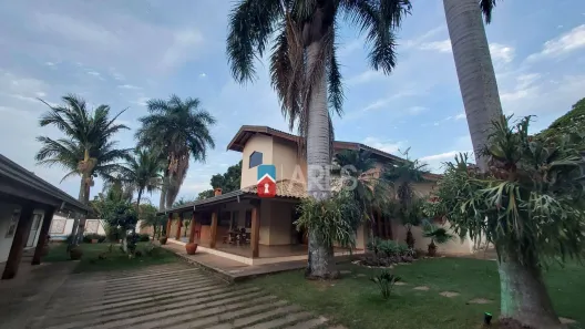Fazenda/Sítio com 3 Quartos à venda, 332m² no Recanto Jatobá, Americana