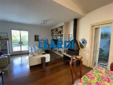 Sobrado com 4 Quartos à venda, 400m² no Butantã, São Paulo