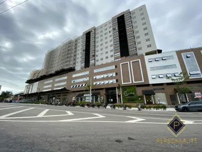 Apartamento com 2 Quartos à venda, 76m² no Centro, Balneário Camboriú