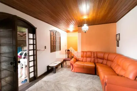 Casa com 3 Quartos à venda, 240m² no Carlos Prates, Belo Horizonte
