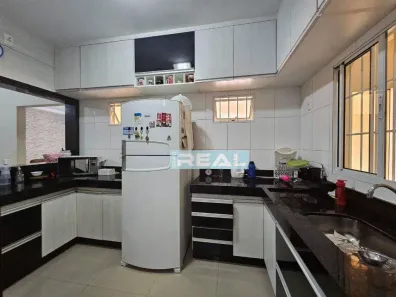 Casa com 3 Quartos à venda, 180m² no Parque Bom Retiro, Paulínia