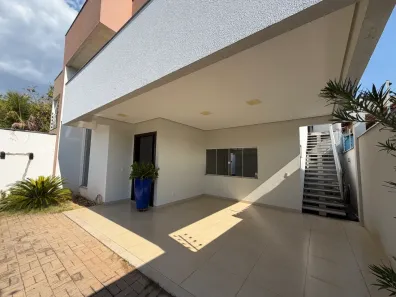 Sobrado com 4 Quartos para alugar, 150m² no Plano Diretor Sul, Palmas