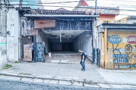 Ponto Comercial para alugar, 140m² no Parque Brasil, São Paulo