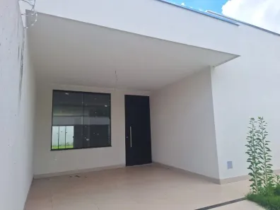 Casa com 3 Quartos à venda, 145m² no Cidade Jardim, Uberlândia