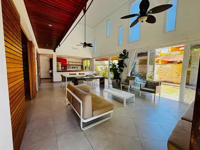 Casa de Condomínio com 3 Quartos para alugar, 300m² no Swiss Park, Campinas