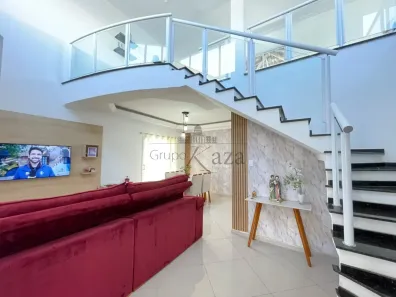 Casa com 4 Quartos à venda, 270m² no Jardim Terras de São João, Jacareí