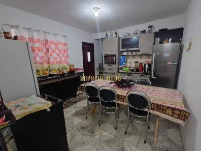 Sobrado com 4 Quartos à venda, 124m² no Jardim Varan, Suzano