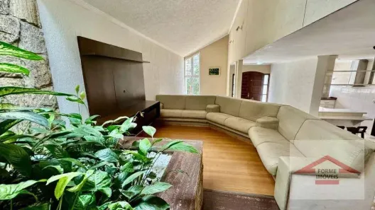 Casa com 3 Quartos à venda, 210m² no Vila Maringá, Jundiaí