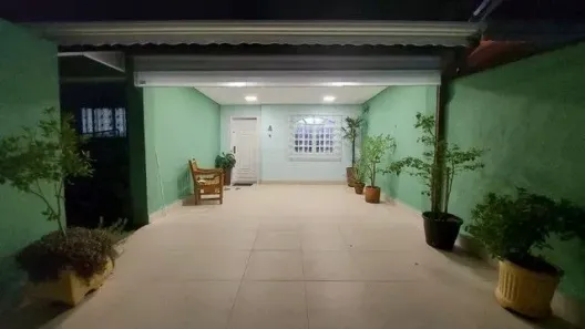 Casa com 3 Quartos à venda, 250m² no Jardim do Sol, Taubaté