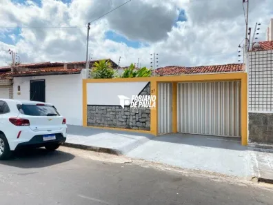 Casa com 3 Quartos à venda, 360m² no Renascença, São Luís