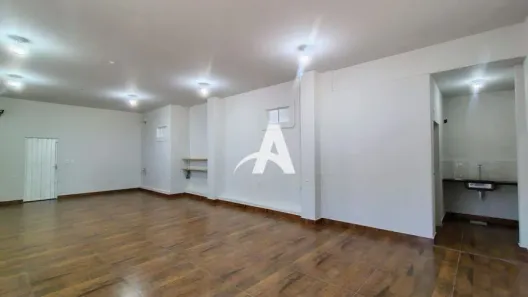 Sala Comercial para alugar, 85m² no São Jorge, Uberlândia
