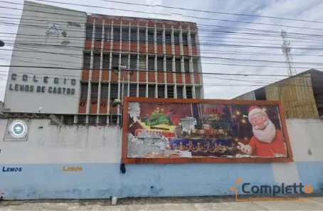Prédio Comercial para alugar, 302461m² no Madureira, Rio de Janeiro