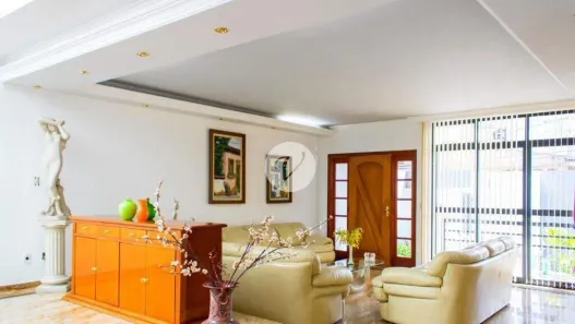 Sobrado com 5 Quartos à venda, 630m² no Vila Pires, Santo André