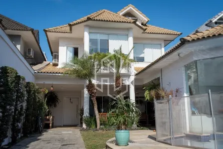 Casa com 4 Quartos à venda, 360m² no Recreio dos Bandeirantes, Rio de Janeiro