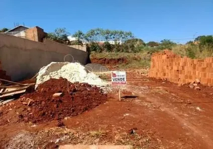 Lote/Terreno à venda, 334m² no Centro, Araraquara